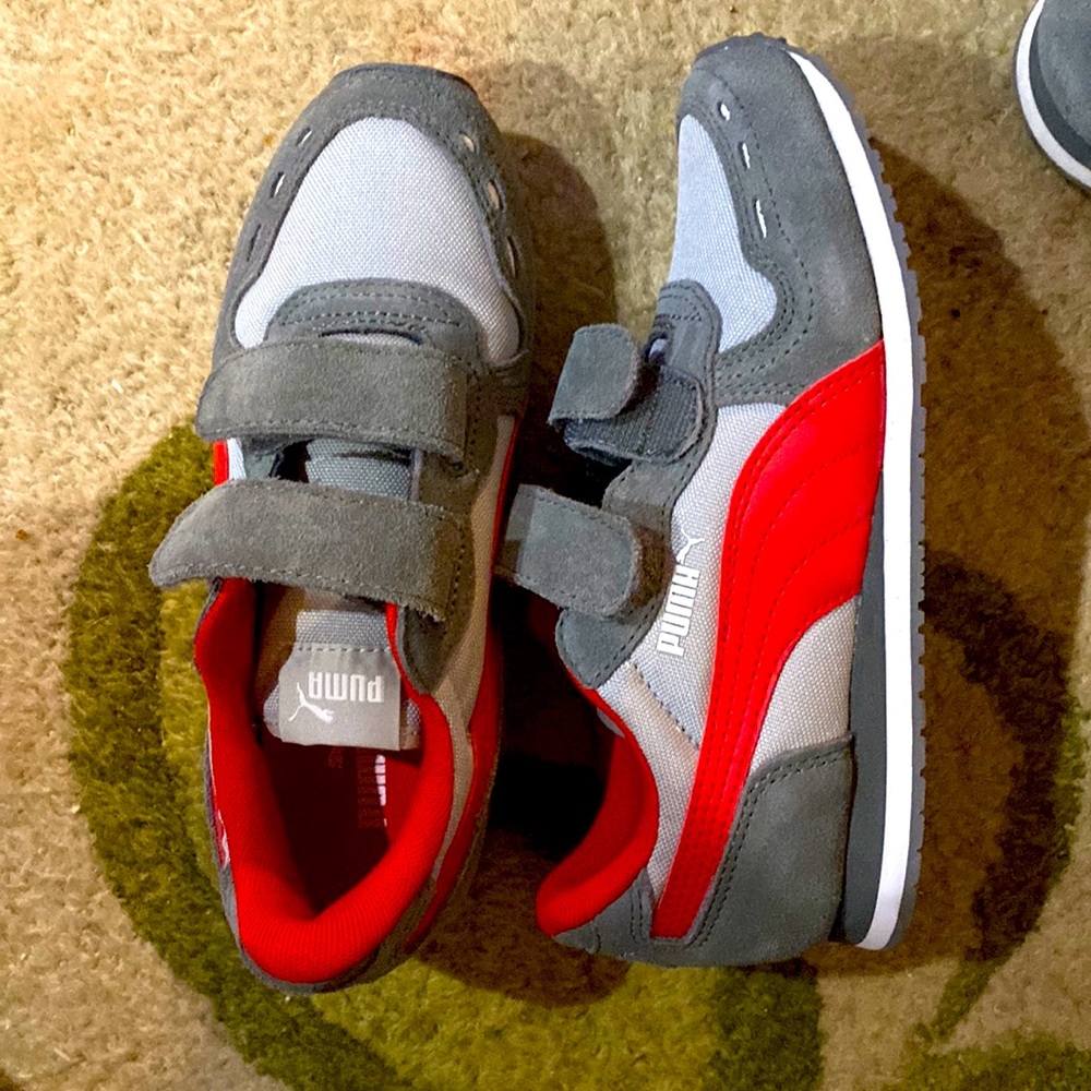 Puma boys sneakers- size 2 - brand new!